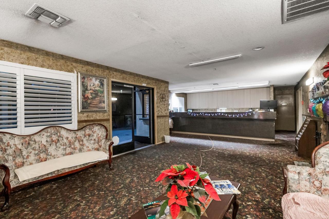 Country Inn Sonora Exterior photo